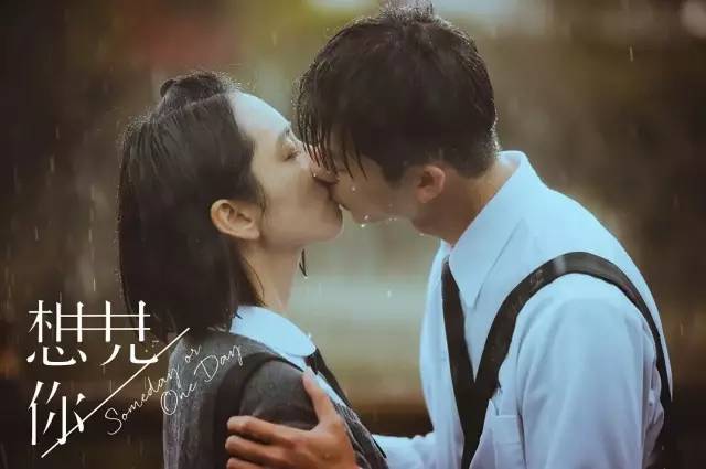 宅家不出门什么事不干,宅家看剧不出门