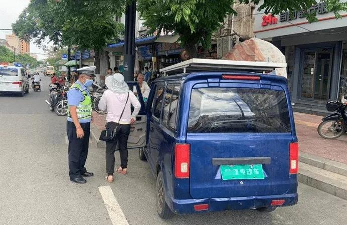 电动三轮四轮需要什么驾照,电动三四轮上路要什么证