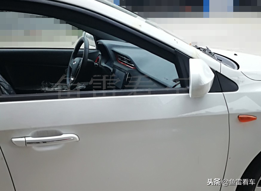 奇瑞风云2新款,奇瑞风云二两厢锐意版