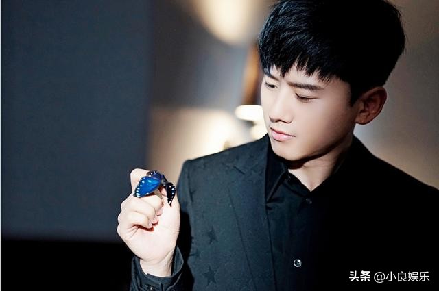 张杰父亲节喊张杰爸爸,张杰父亲节给爸爸说谢谢