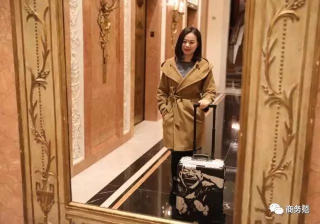 maxmara推荐一款可以穿10年的大衣,maxmara经典驼色大衣