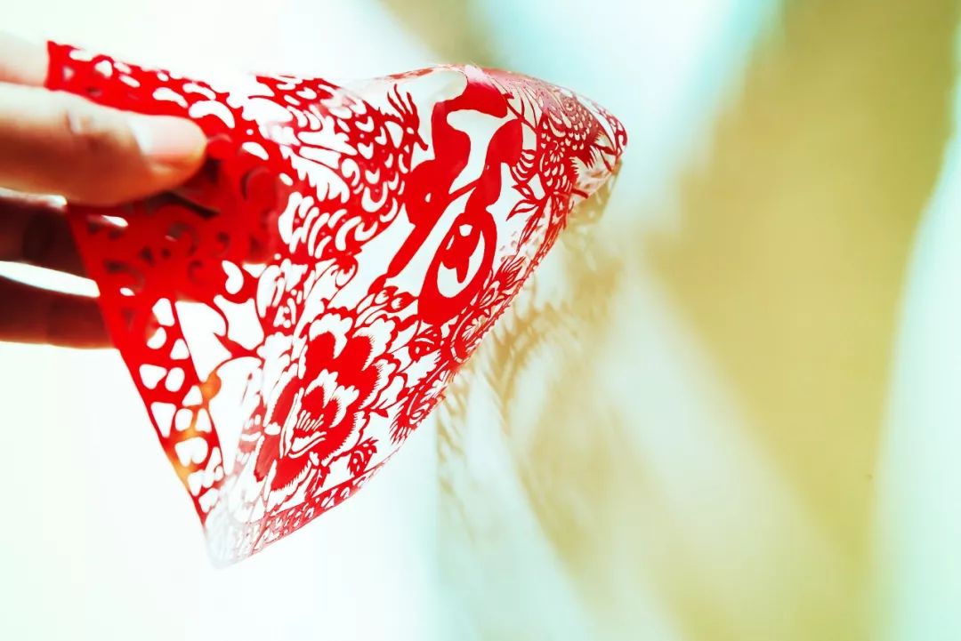 秦朔：吉祥文化的展望，从王老吉和小猪佩奇说起｜品牌新事