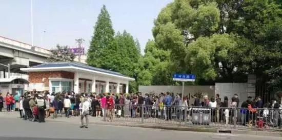 心疼！上海妈妈苦逼指数全国第一！看完你还敢养小孩吗？