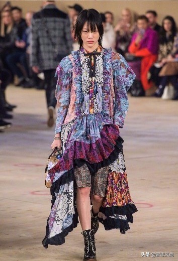蔻驰米兰时装周,2017纽约时装周蔻驰