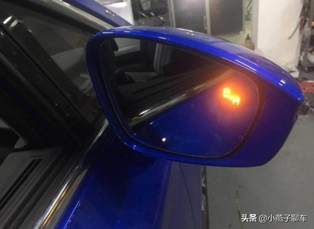 开车稳不稳的三个技巧,怎么看一个人开车水平