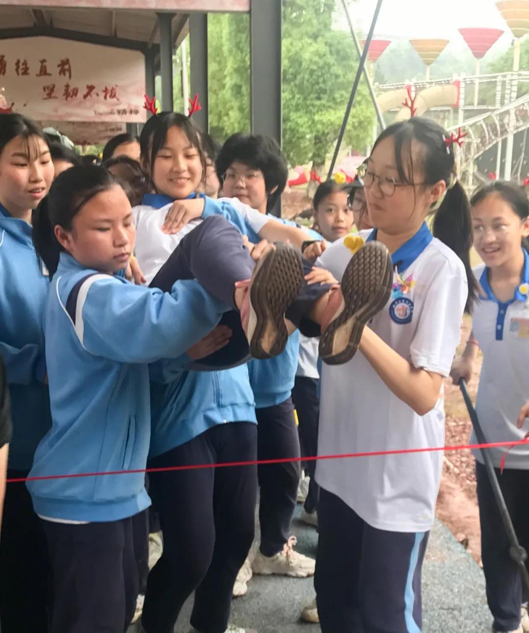 湘潭江声实验学校2017班,湘潭江声实验学校的学生