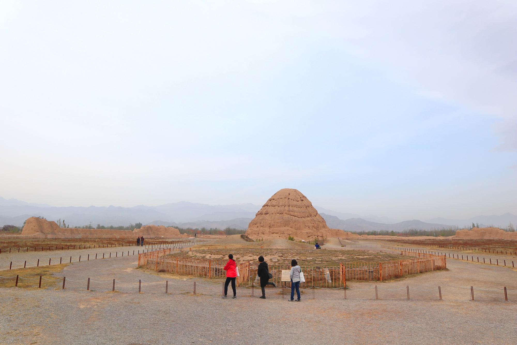 银川的西夏王陵,银川西夏王陵