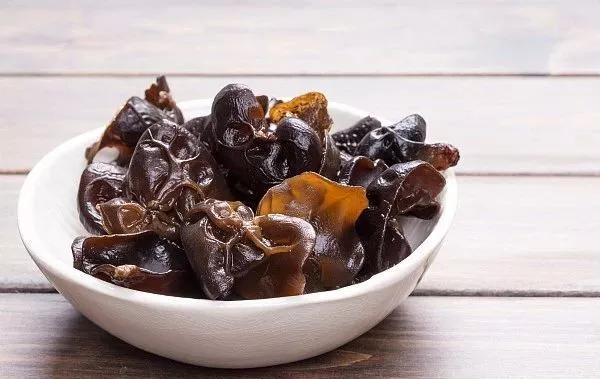 肝脏不能吃药有其他的病该咋办,肝脏体积增大不可以吃什么