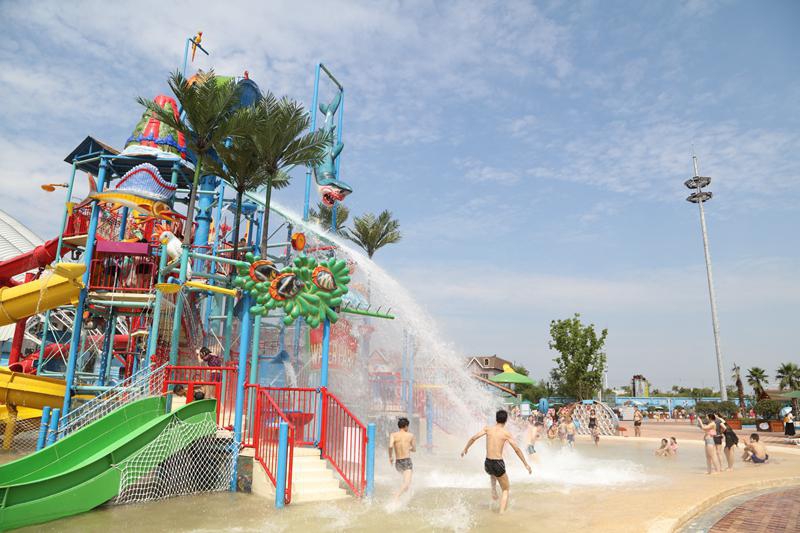 重庆最好玩最交通便捷的水上乐园,这个夏天带着喜欢的人去水上乐园