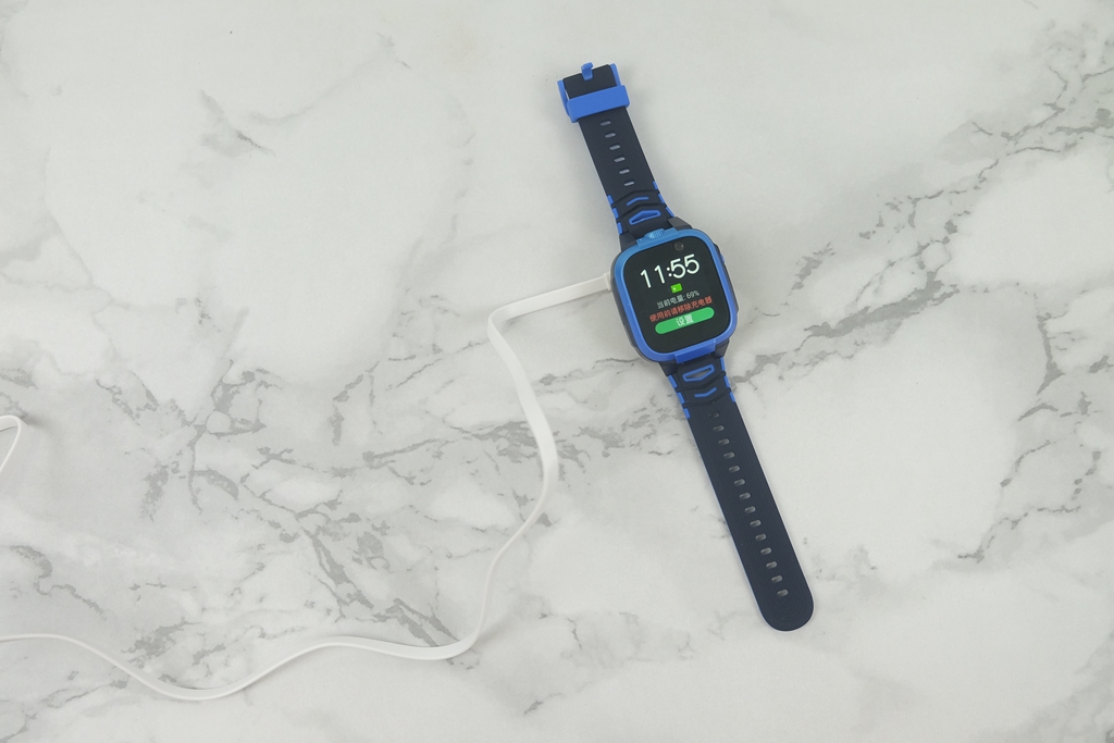 小寻电话手表x3和小米米兔4c对比,小寻x3s和小寻y2哪个值得买