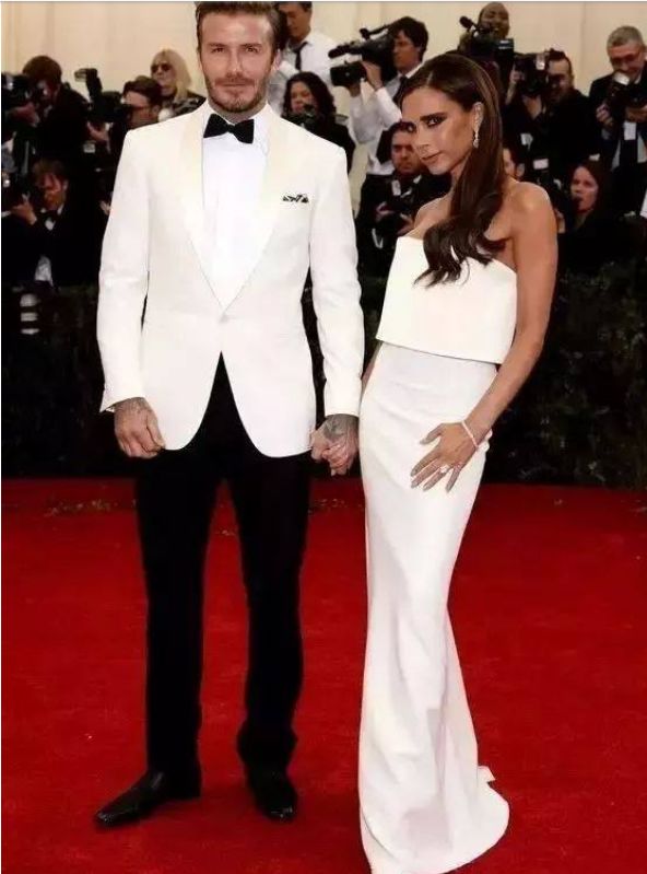 贝克汉姆与妻子的关系,贝克汉姆妻子14亿豪宅