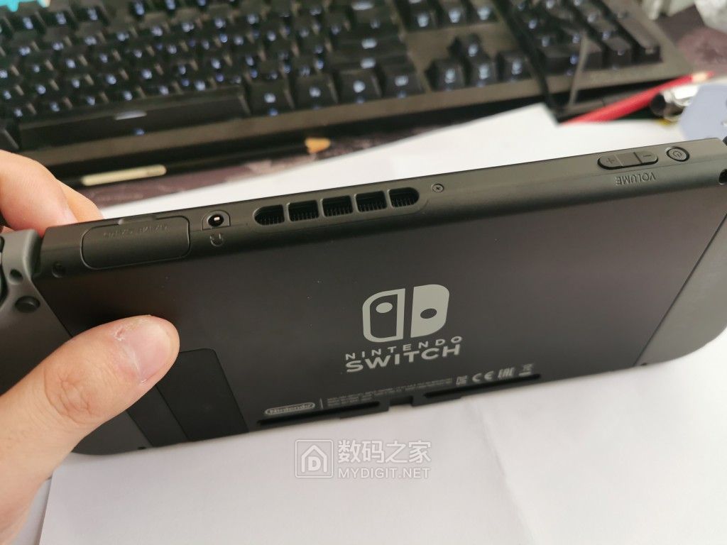 任天堂掌机switch日版开箱操作,任天堂switcholed宠物小精灵