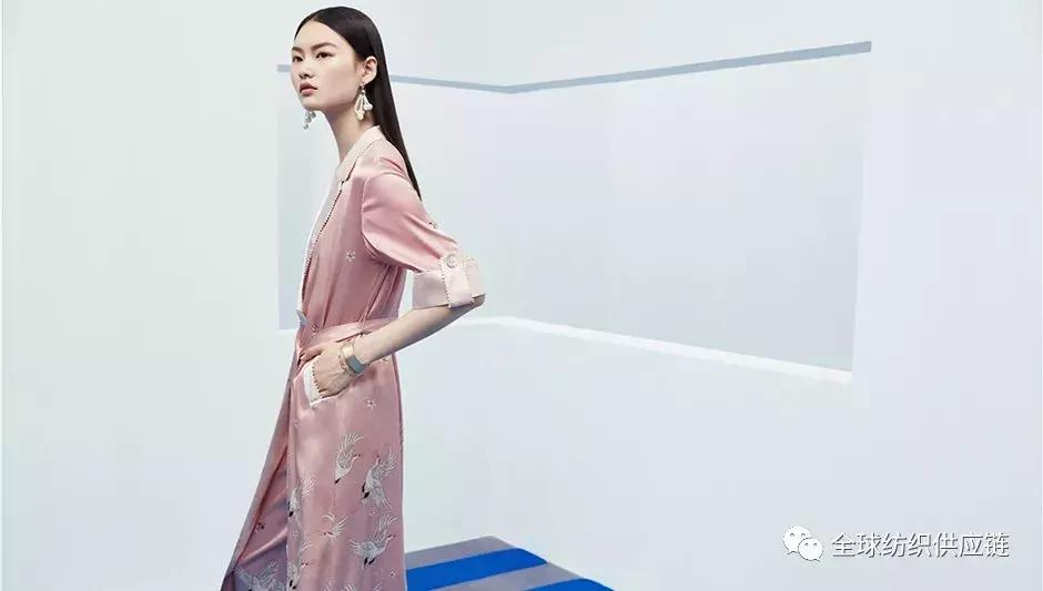 缁囪仈鏈嶈,缁囪仈