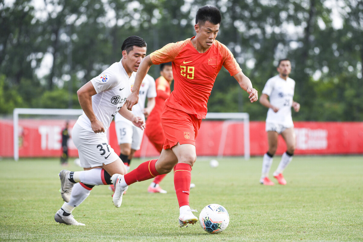 三问陈戌源,莱科换李铁,国足现在操作还来得及