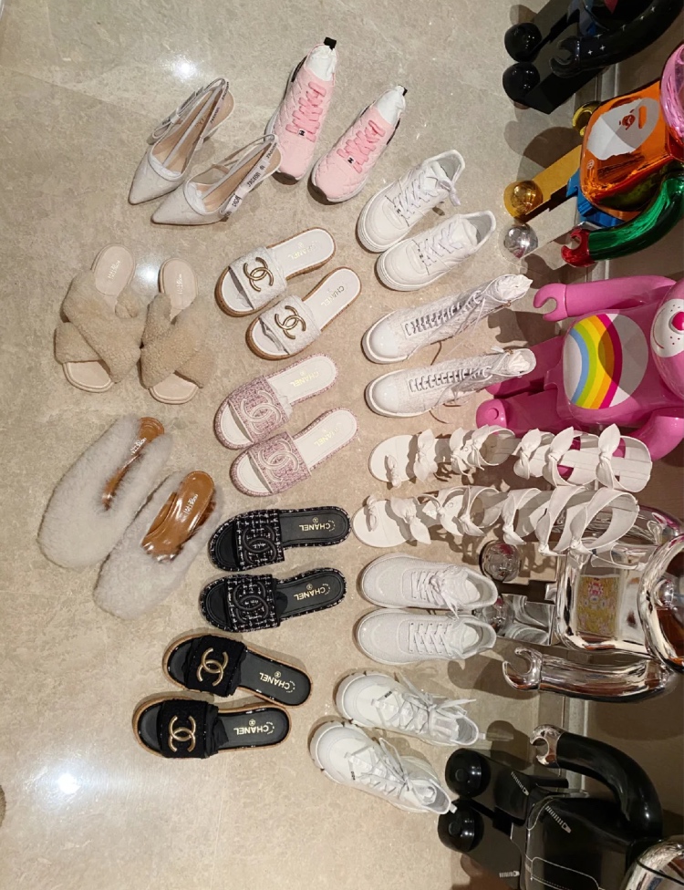 王思聪1000多万的衣服,王思聪三十万的衣服