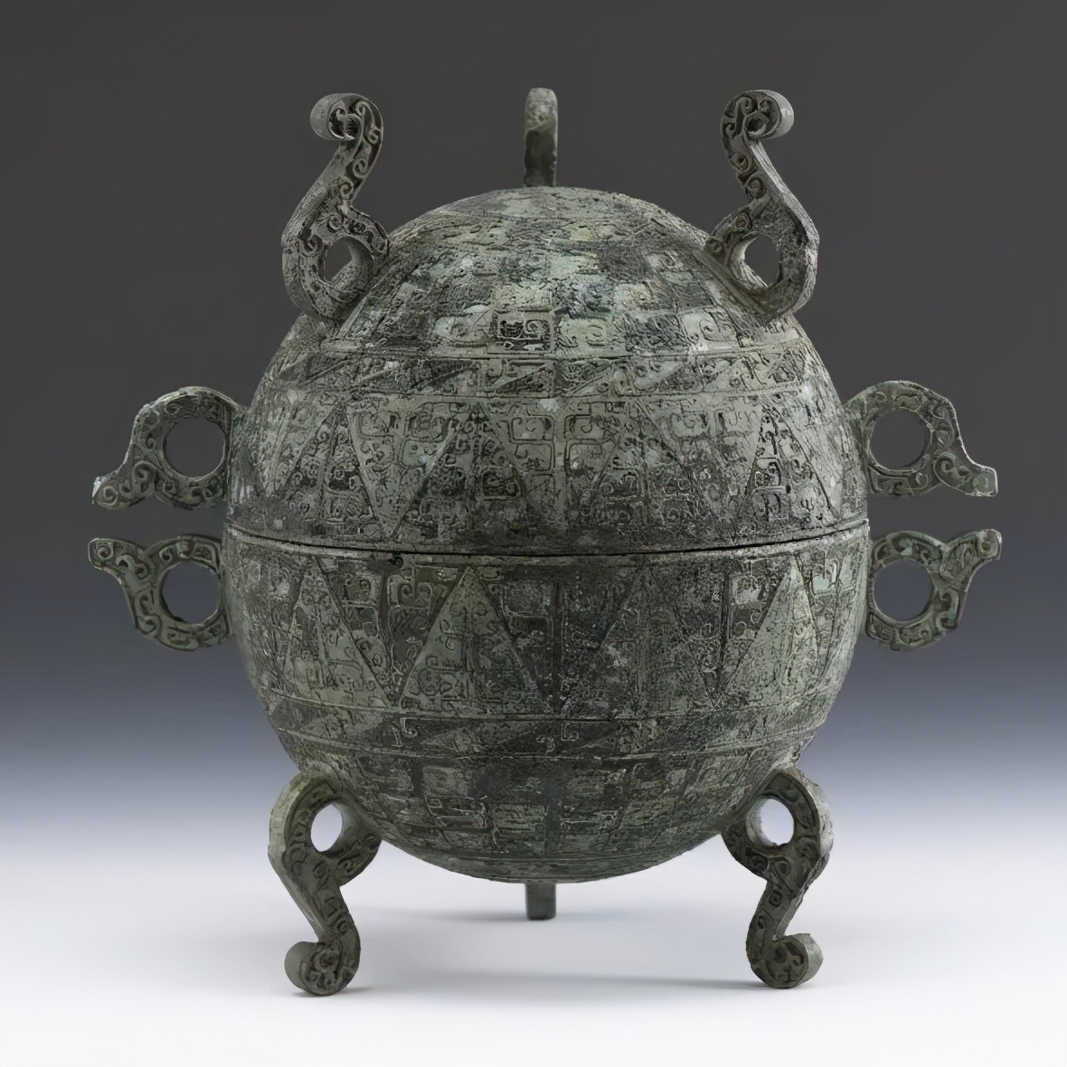 这两位的恩爱狗粮，我们甘拜下风