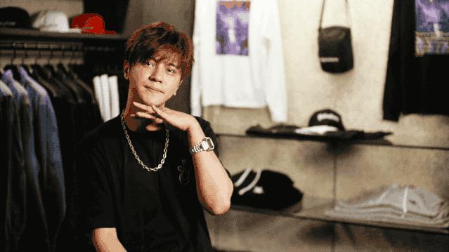 罗志祥参观萧敬腾豪宅,罗志祥家的玩具