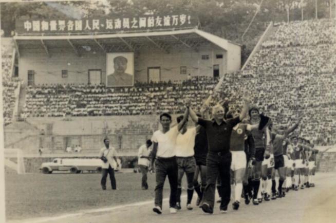 吴群立过人视频,吴群立桑托斯