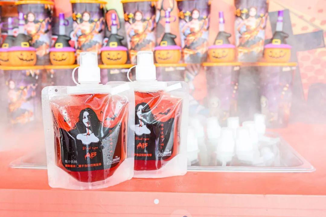 长隆万圣节一排小鬼看贞子鬼屋,广州长隆万圣节鬼屋攻略