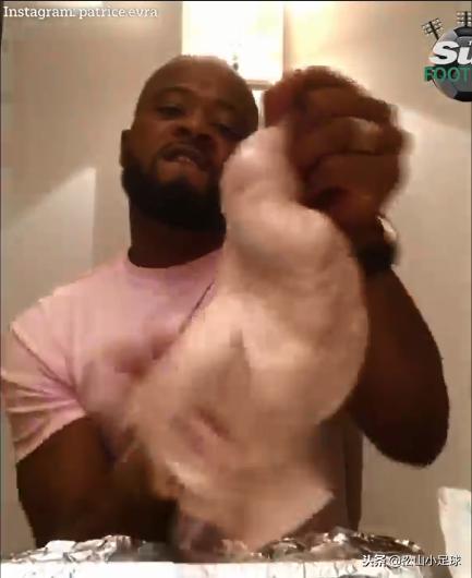 曼联传奇足球,曼联传奇现场看球