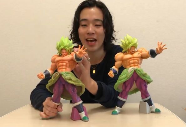 国产龙珠超四手办,山寨版奥特曼手办开箱