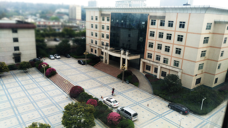 成都医学院护理专业哪个区,成都医学院附属护士学校录取分数