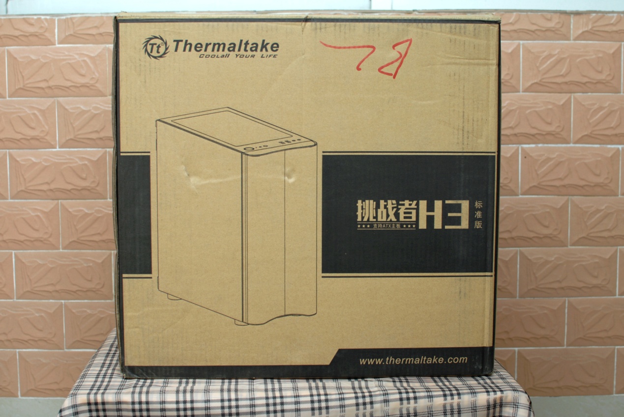 thermaltake机箱挑战者h6,真材实料看得到的产品