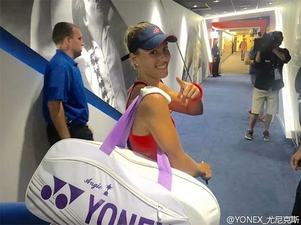 2024威克多新品羽毛球包,李宁羽毛球包9支装三袋用途