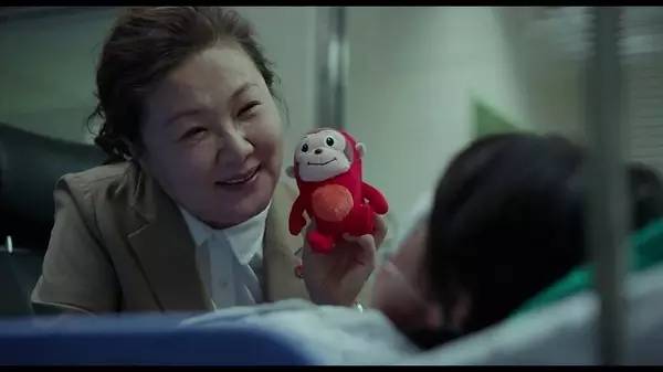 占卜骗术揭秘,记者揭秘占卜