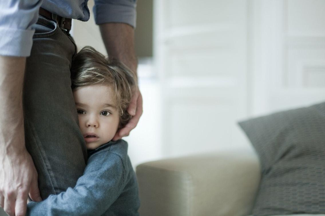 儿童怕社交,小孩社交恐惧症怕上学