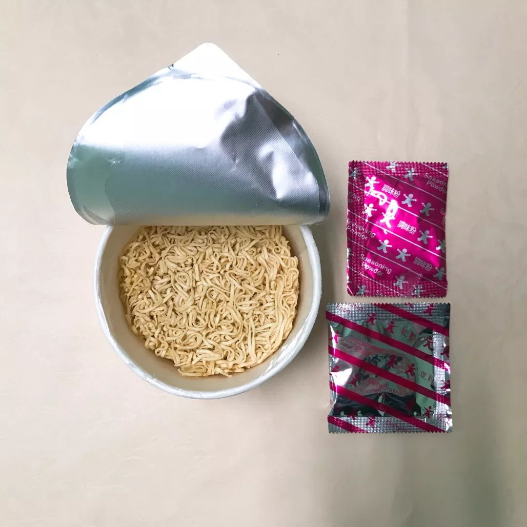 在办公室吃了10桶泡面，我哭了！|办公室泡面测评