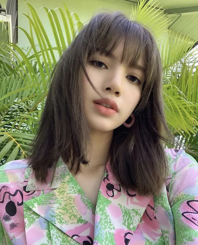 jennie甜酷风穿搭,jennie新造型lisa同款穿搭