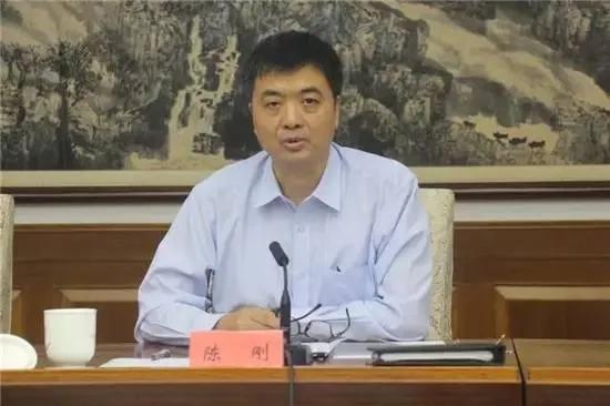 两名医学博士同日出任省委书记,两位省委常委进京履新