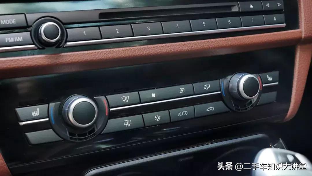 同样的价位买宝马5系还是奔驰e,最新款宝马5系值得买吗