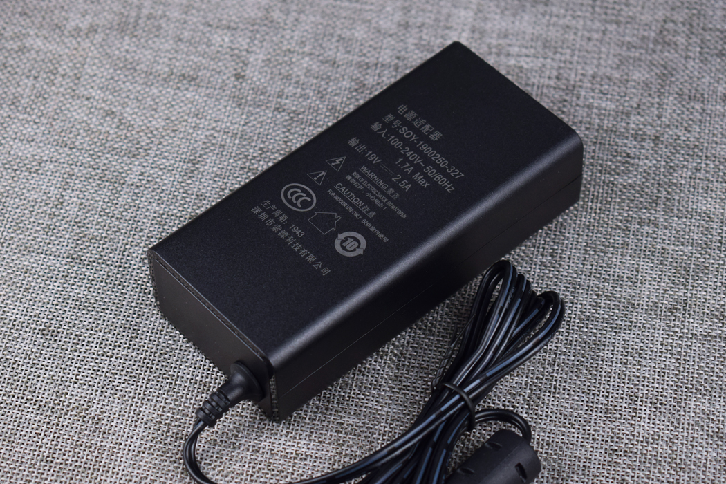 千元hkc显示器,千元带鱼屏显示器