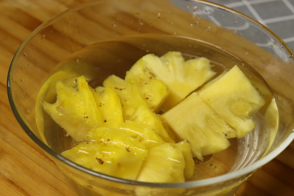 菠萝挑长的还是短的,菠萝挑选攻略大全