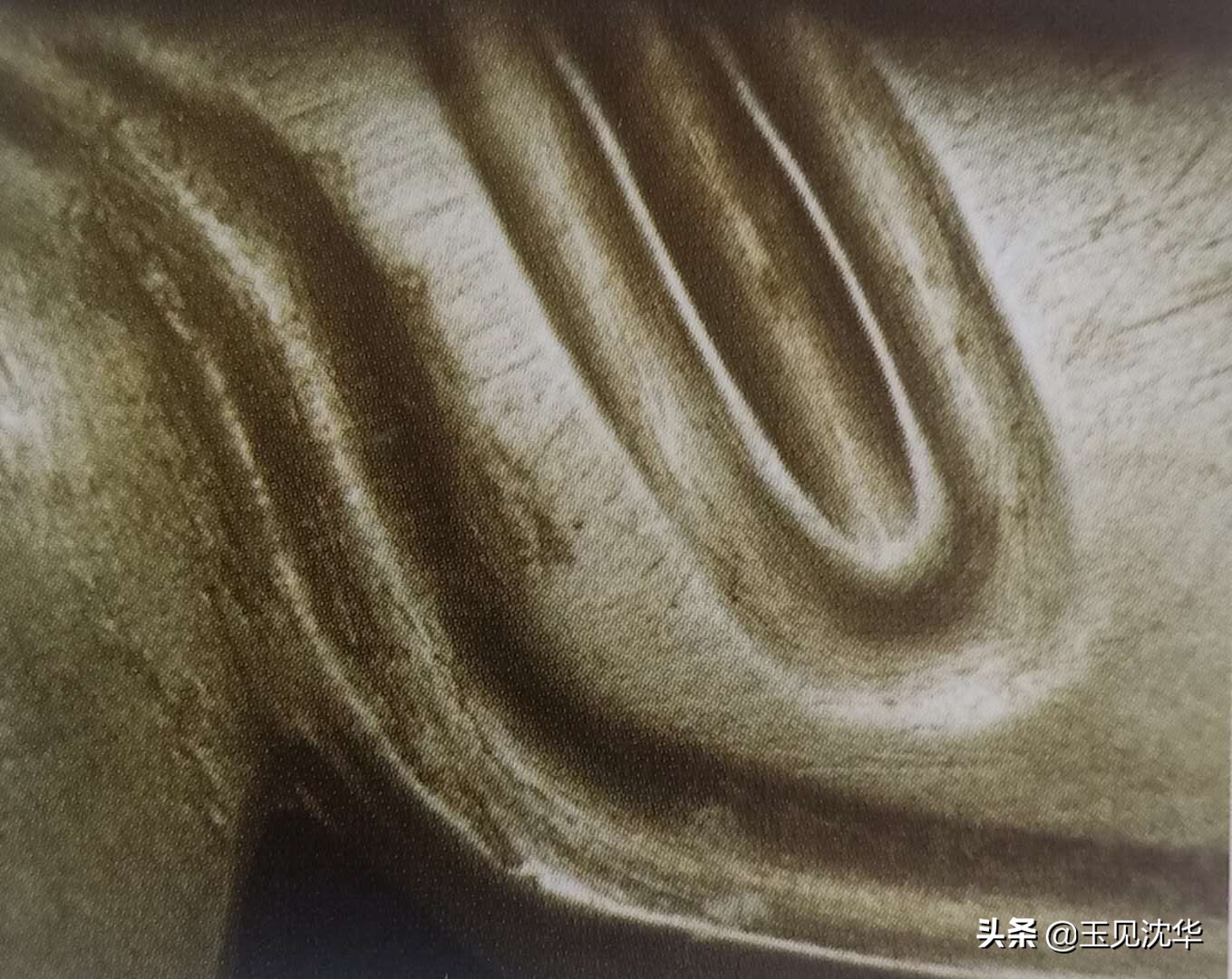 紫光灯鉴定古玉沁色方法,和田古玉最简单的鉴定方法