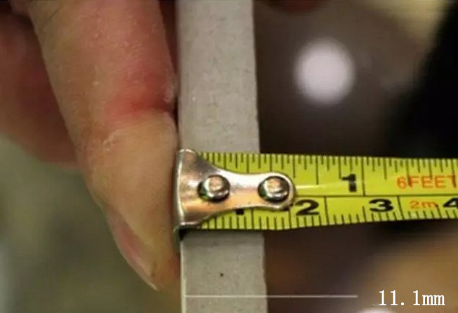 瓷砖10毫米厚和12毫米厚哪个好,瓷砖表面的釉是厚的好还是薄的好