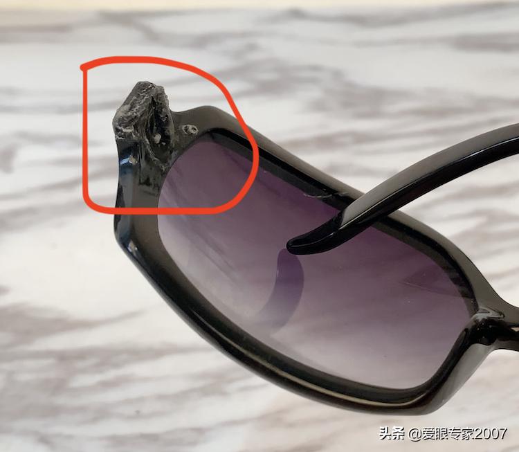 眼镜坏了没有胶带和胶水怎么补救,眼镜坏了去维修要钱吗