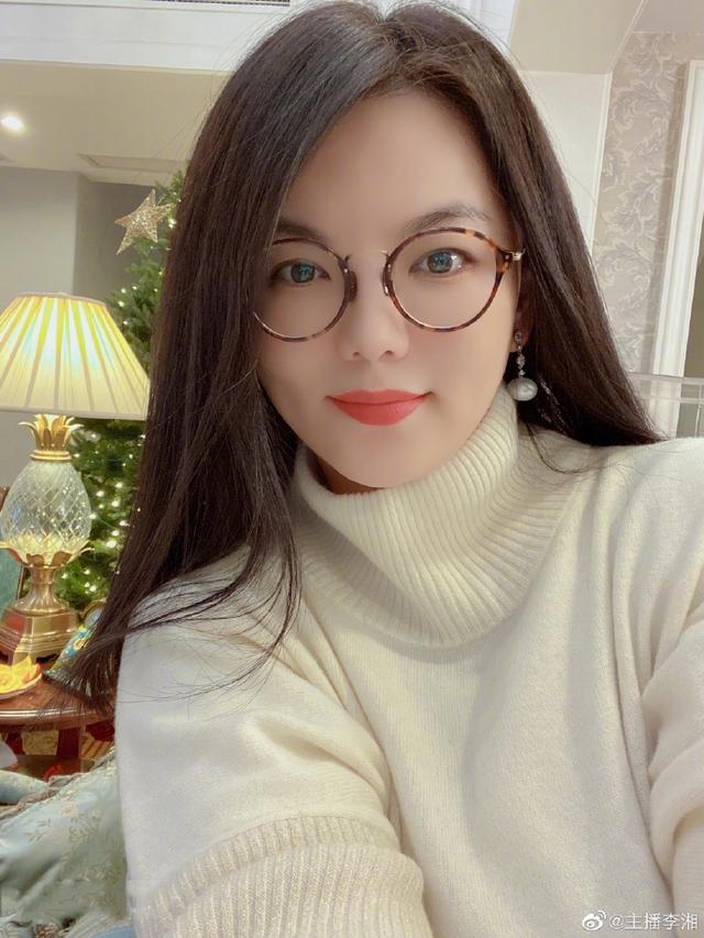 李湘生日多少天,李湘居家照