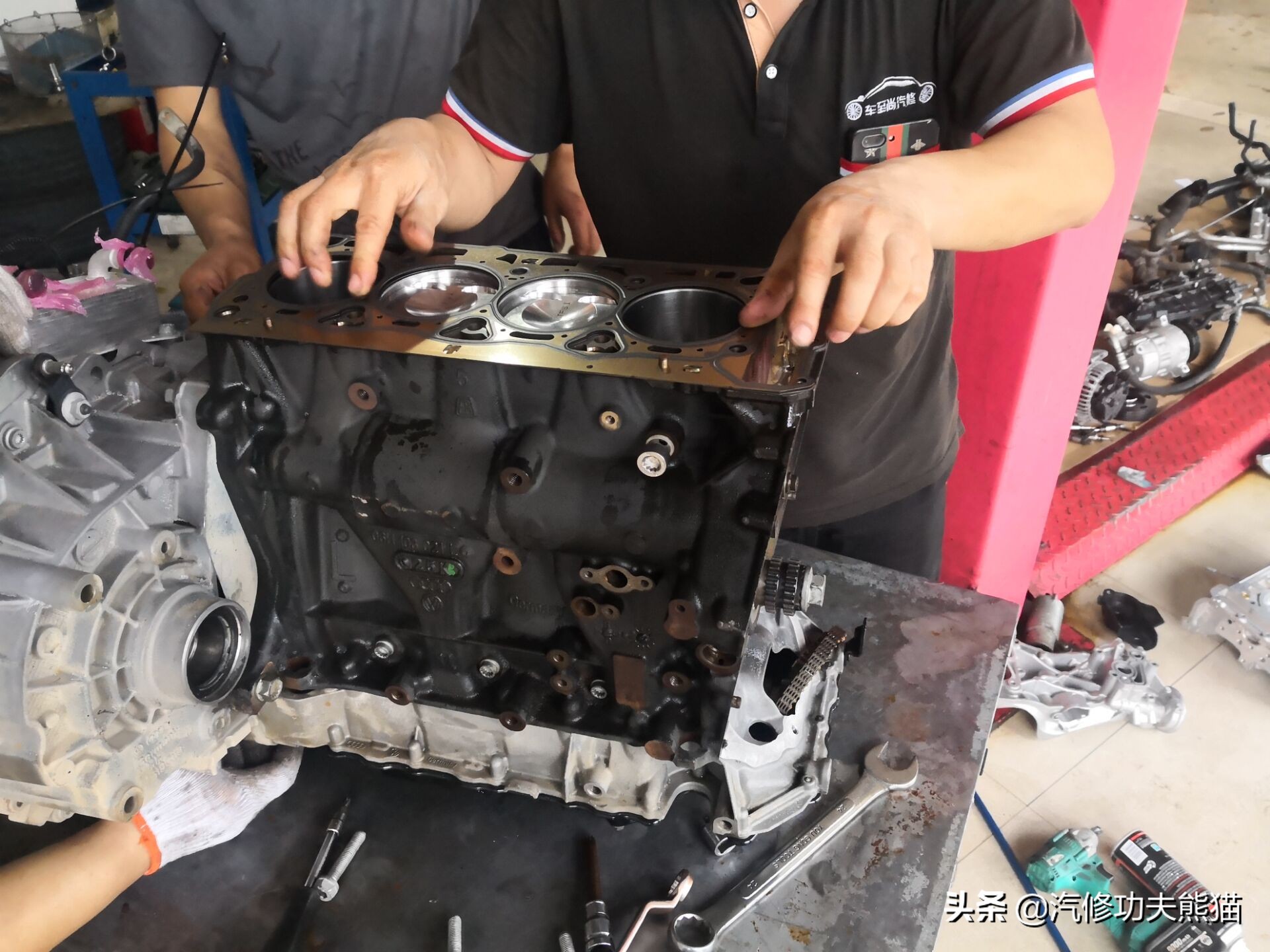 大众夏朗烧机油用什么燃油宝,2012款夏朗2.0t烧机油怎么处理