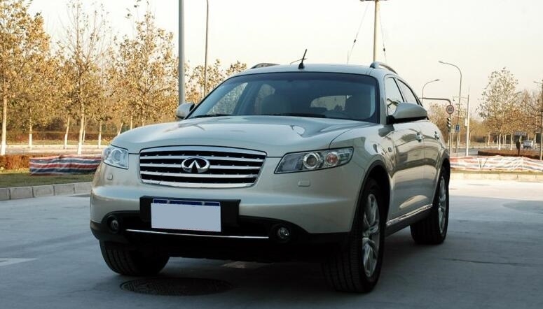 英菲尼迪FX二手值得买吗,富二代朋友的车