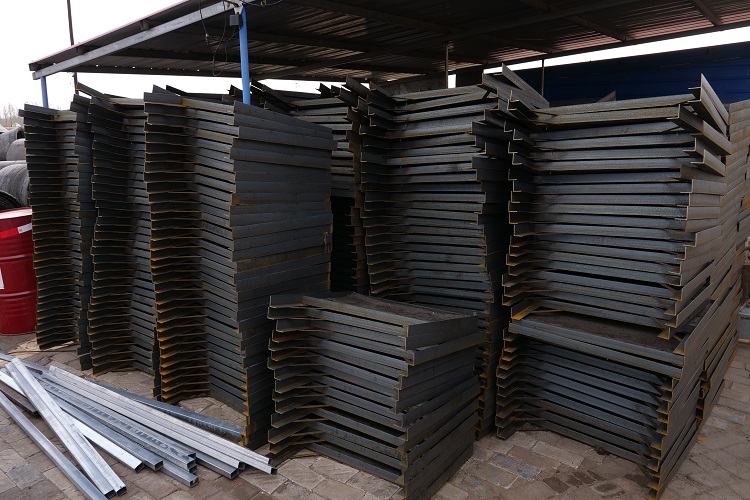 奈曼农民张文忠：废物利用书写致富传奇