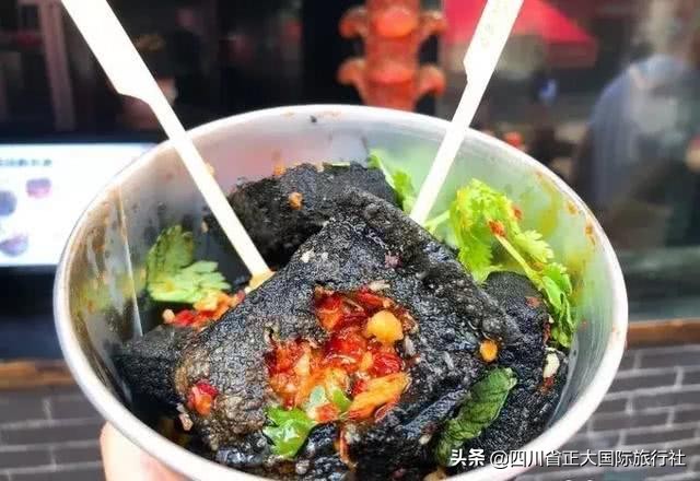 吃货们千万不要错过的昆明美食街,女吃货们打卡长沙网红美食街视频