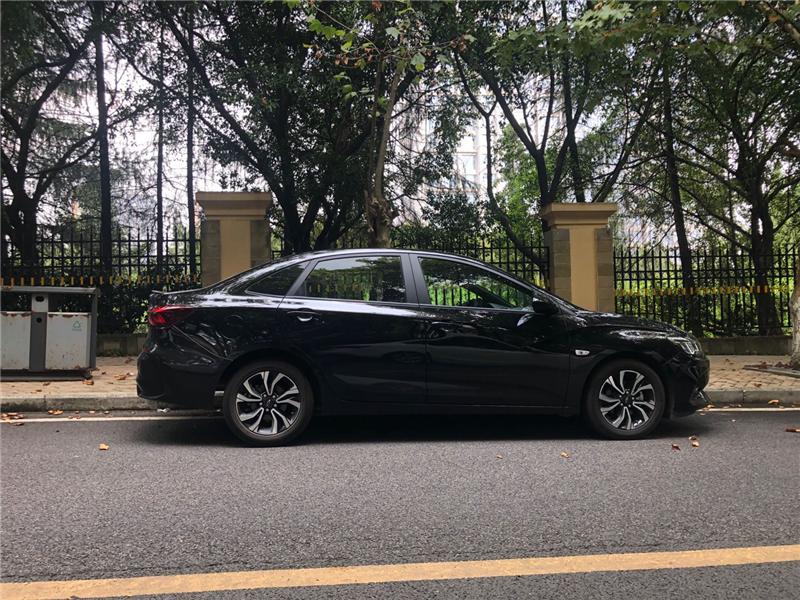 科鲁泽48v轻混版试驾,油耗大挑战科鲁泽48v轻混能否通过