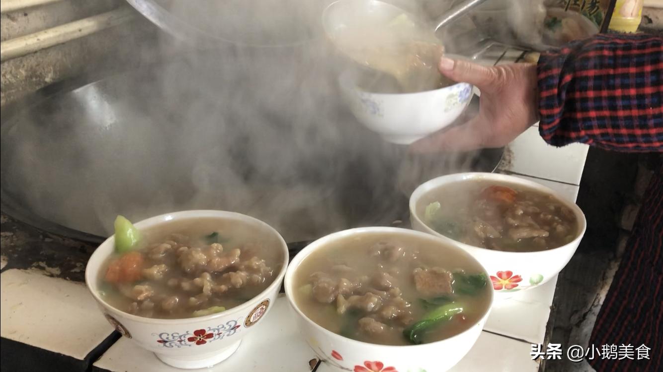 猪肉别炒着吃教你秘制猪肉丸子,猪肉直接煮拌着吃怎么做好吃