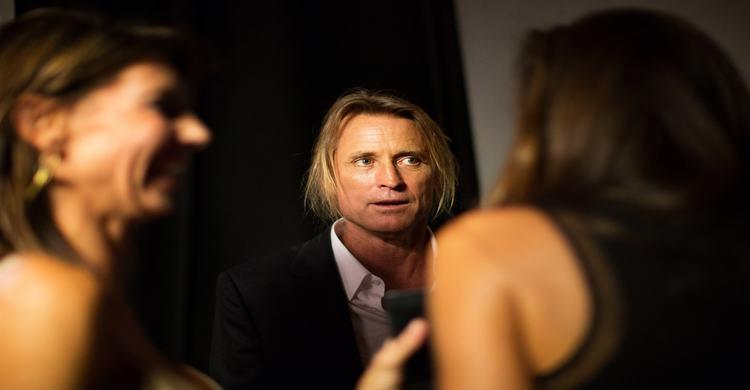 外网吵翻！维密内衣彻底抛弃性感超模，男网友怒喊要火辣美女