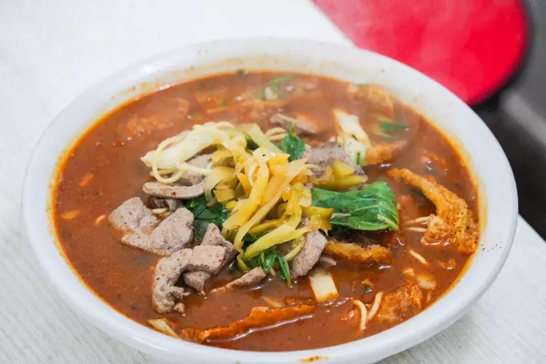 在老城南，我能吃出365种早晨