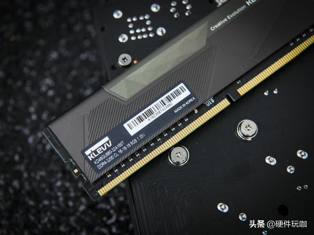 电脑24小时不关机对电脑伤害大吗,电脑长时间不关机会影响电脑吗