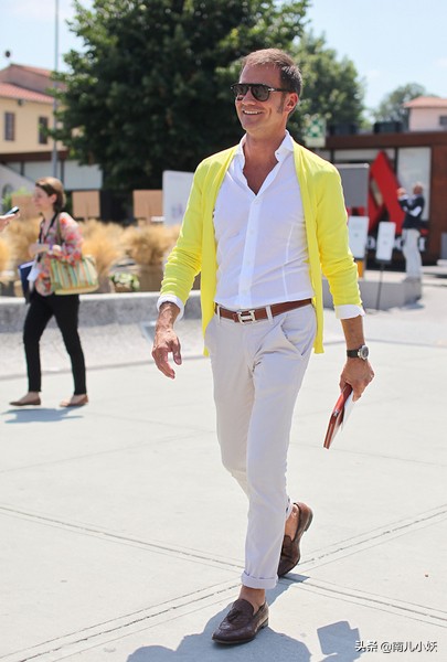 男人如何打扮显老,男人显老怎么穿衣服显年轻